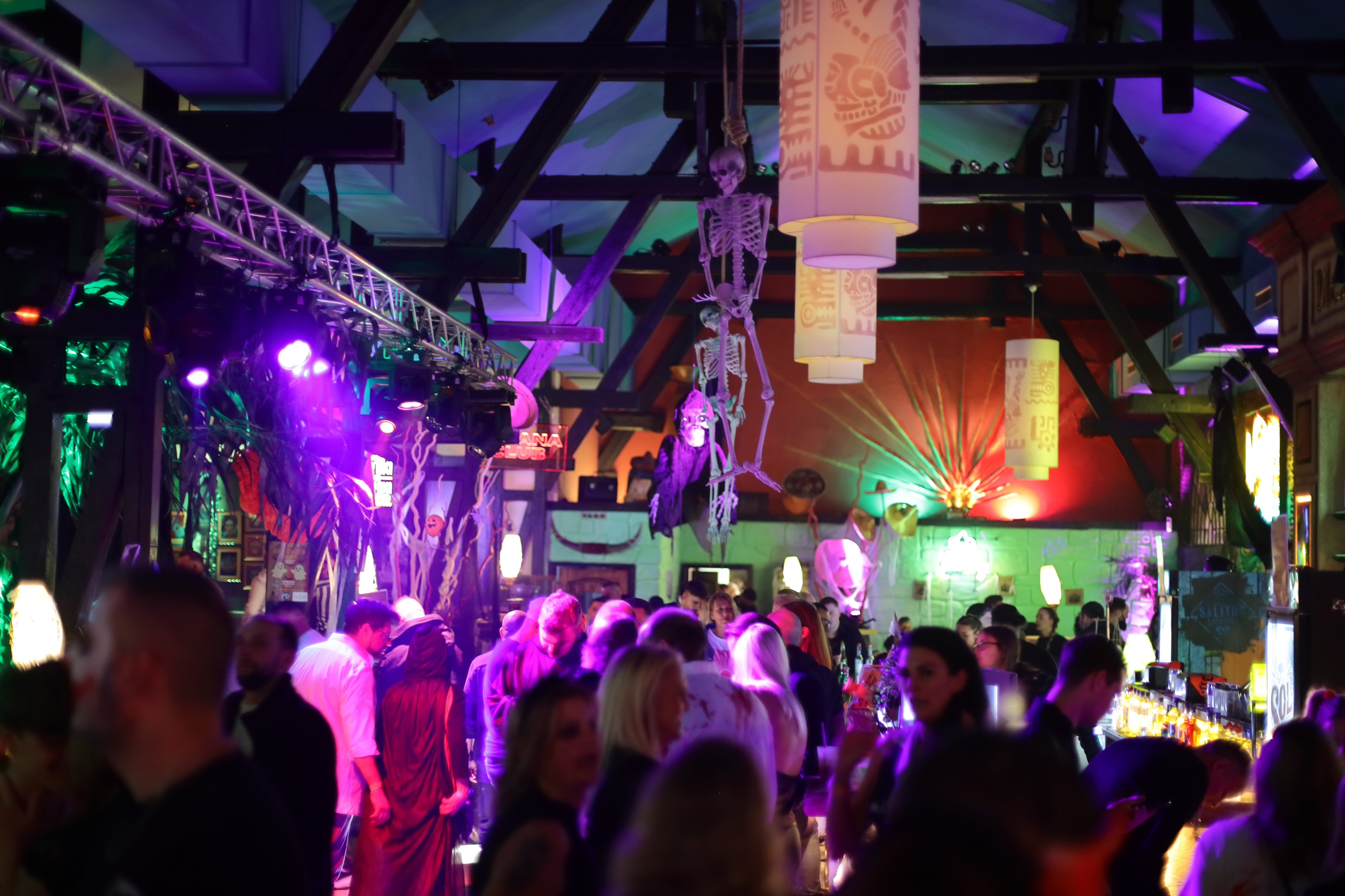 Halloween Party 2025 — Foto 31